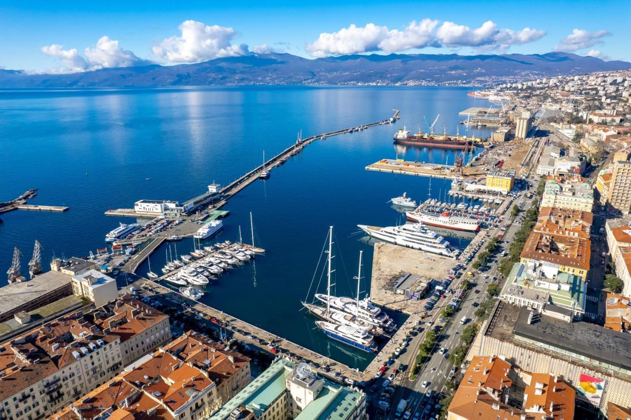Bella Ciao Apartments Rijeka Exterior photo